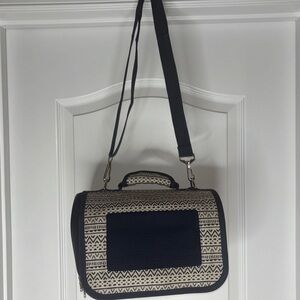 SMALL DOG  OR CAT CARRIER HANDLE STRAP 11”Lx 7”W NAVY GEOMETRIC PATTERN